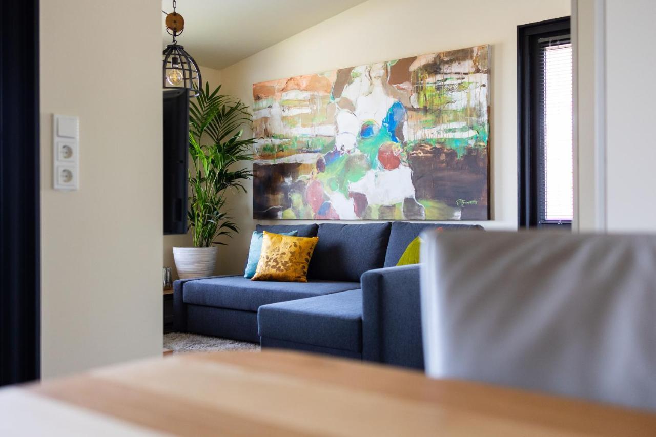 Holiday home Buiten Aan De Vaart 2