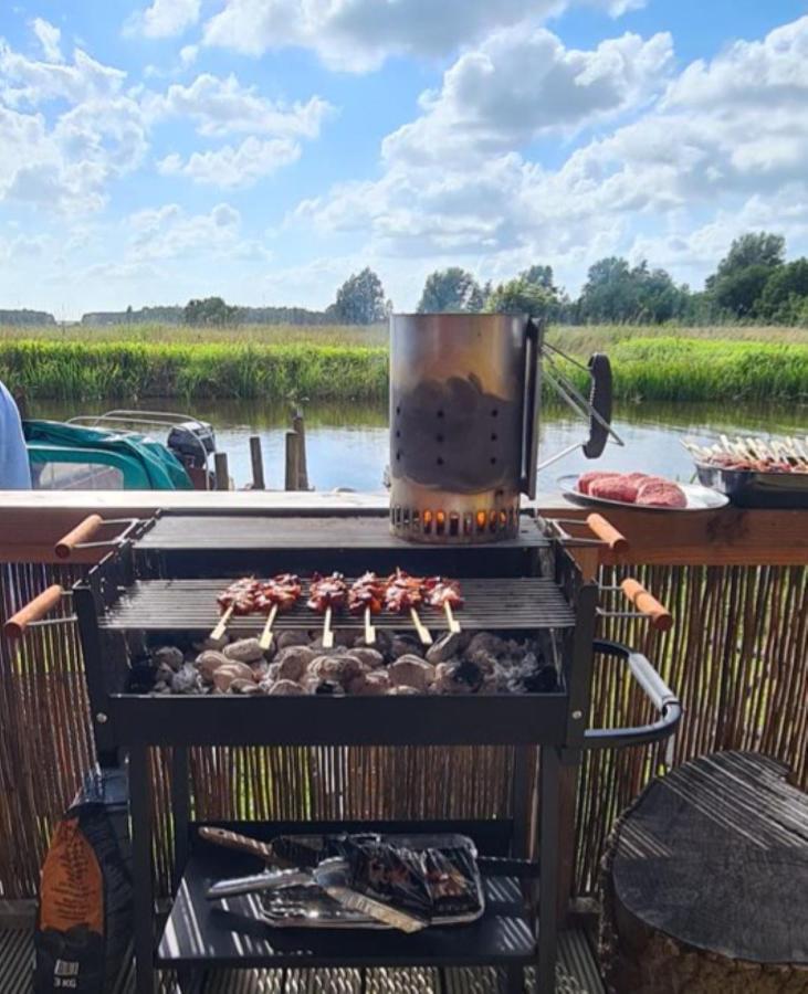 Buiten Aan De Vaart 2 Holiday home Matsloot